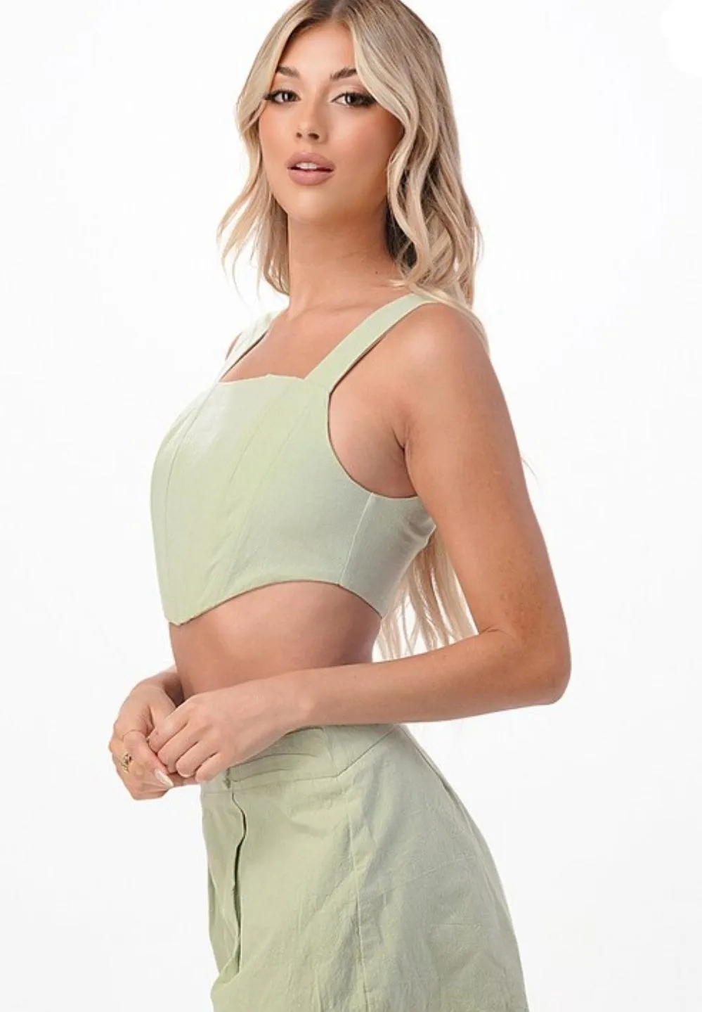 CAPRI CROP TOP