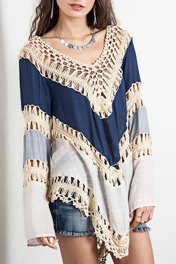 Cutout Beach Blouse (Fit 99 To 154lbs)