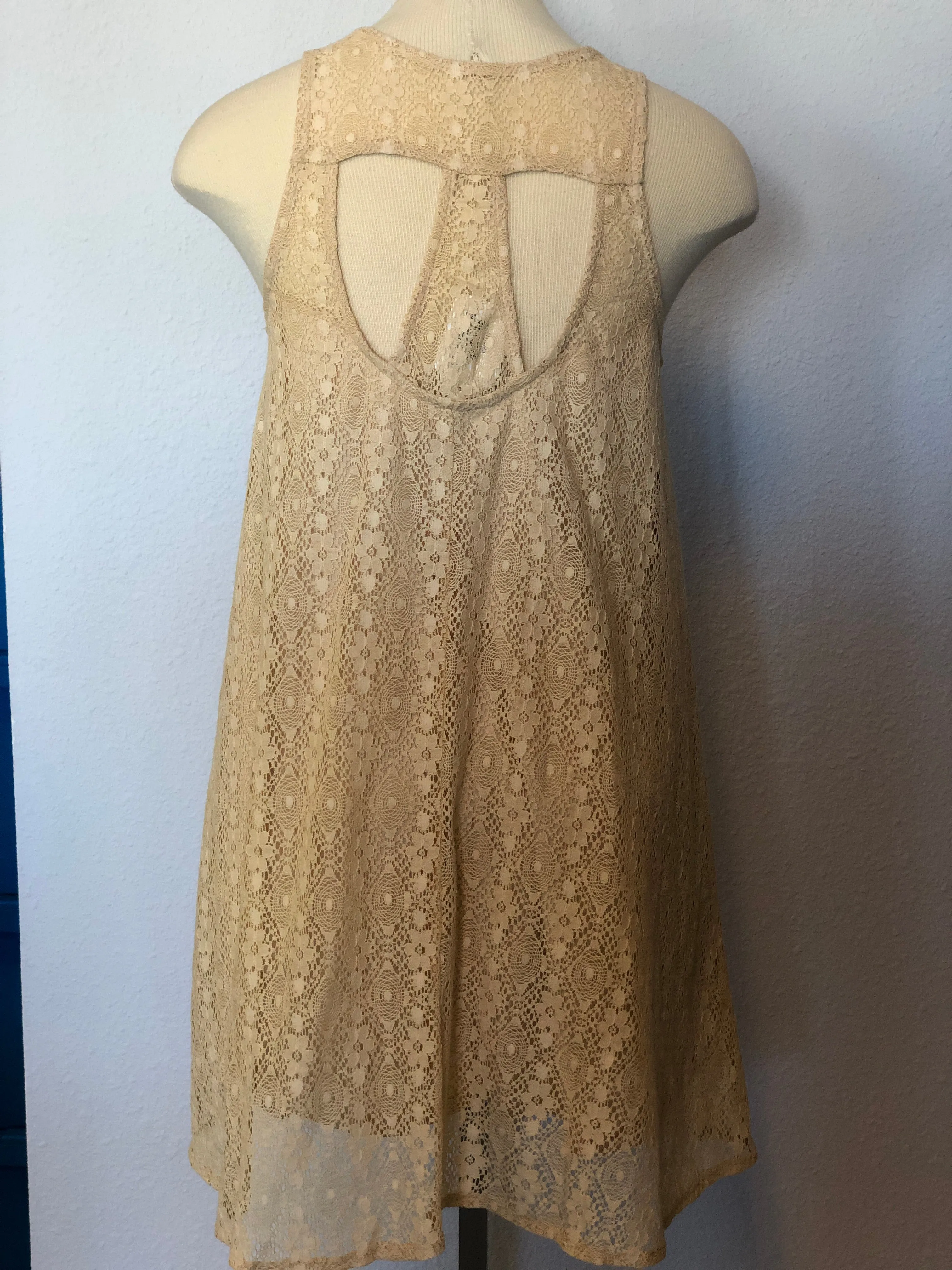 CUTOUT LACE SUNDRESS