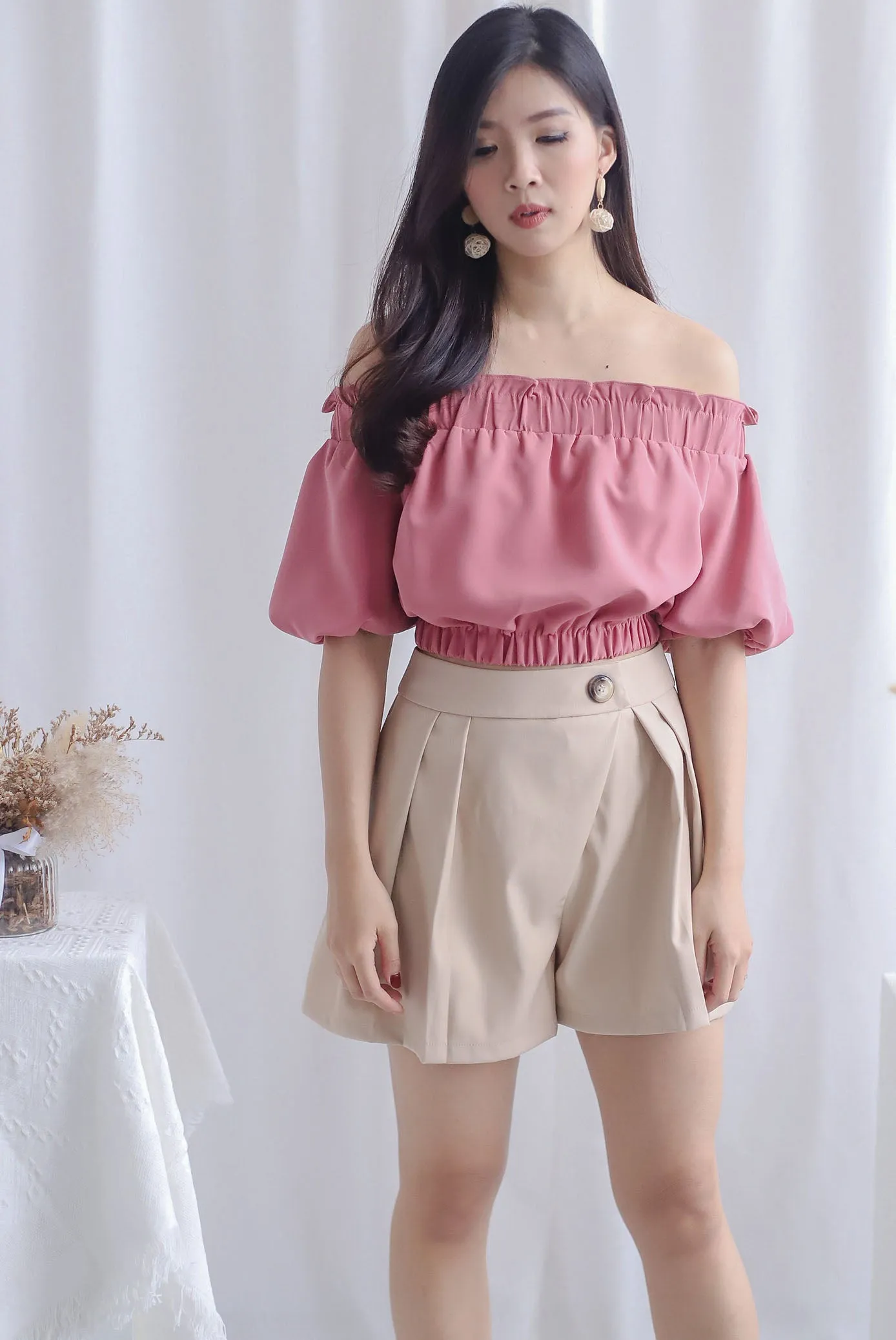 Eliot Off Shoulder Top In Tea Rose