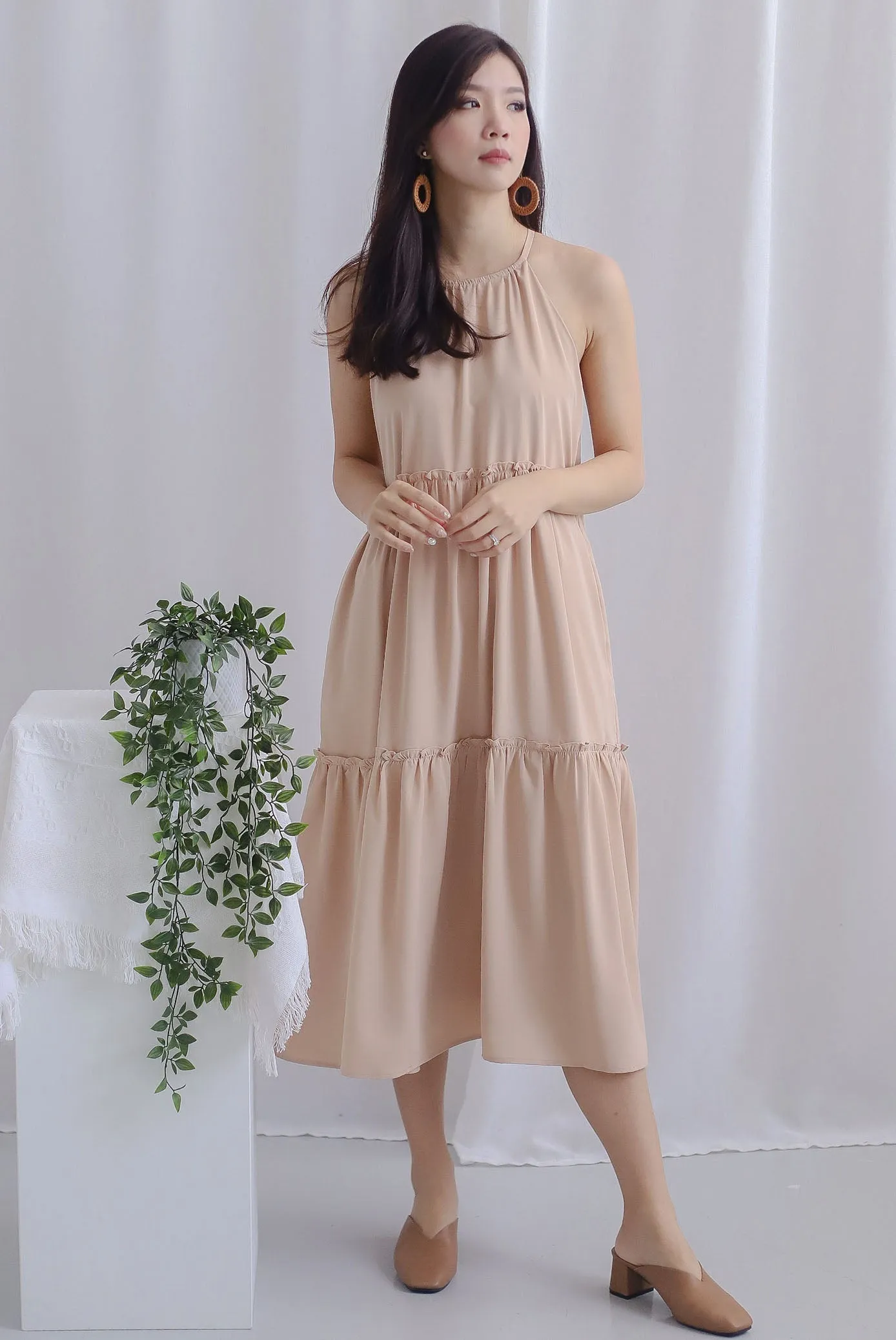 Gem Halter Tiered Dress In Wheat