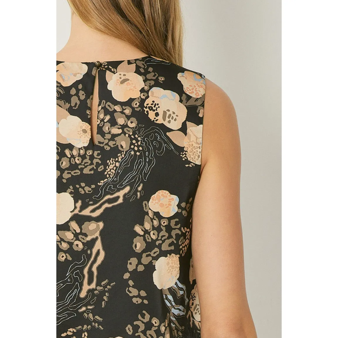 It's a Zoo Out There Top in Black Floral
