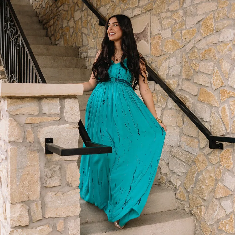Main Street Sleeveless Maxi Dress
