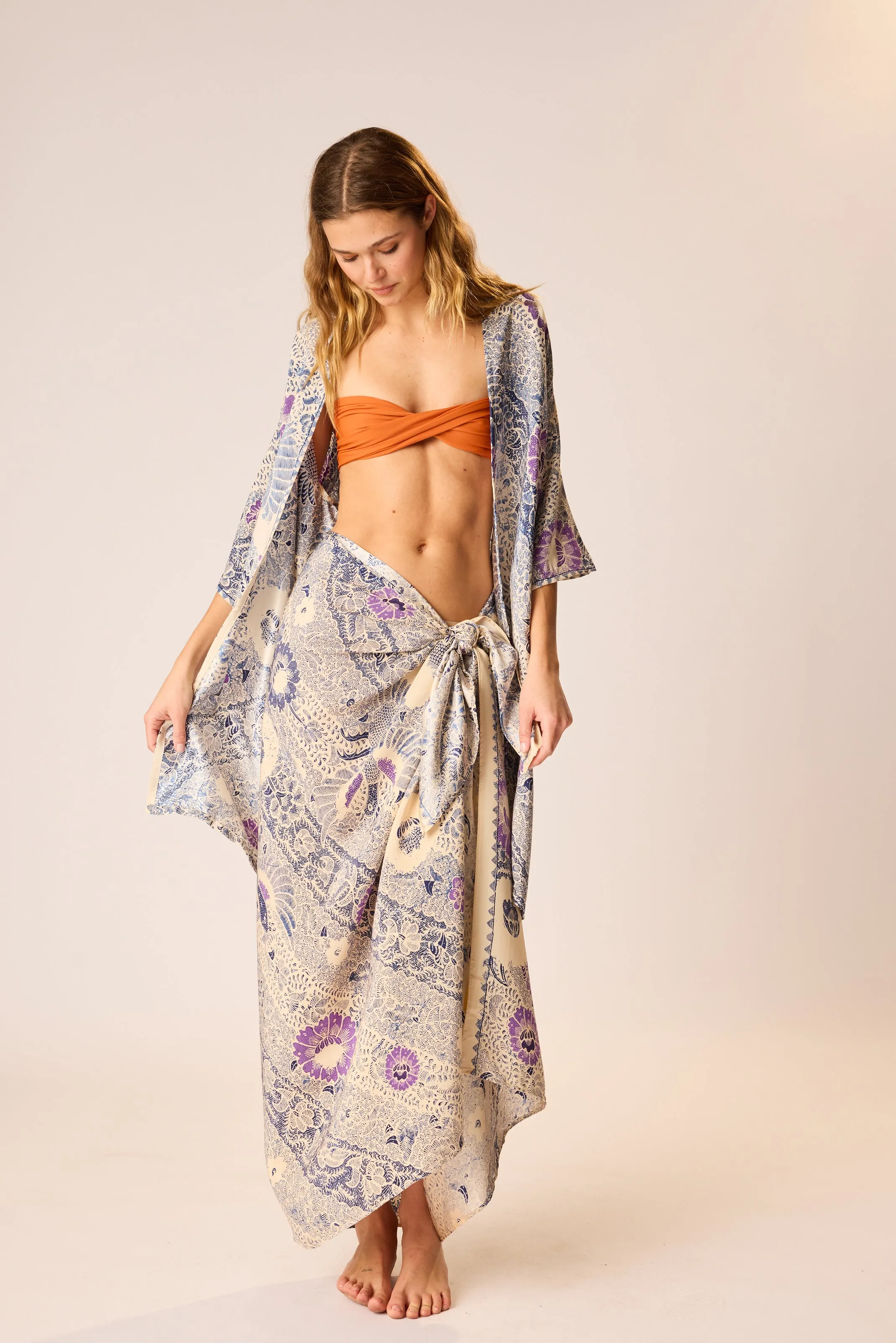 Natalie Martin ♥️ MOTHER SARONG