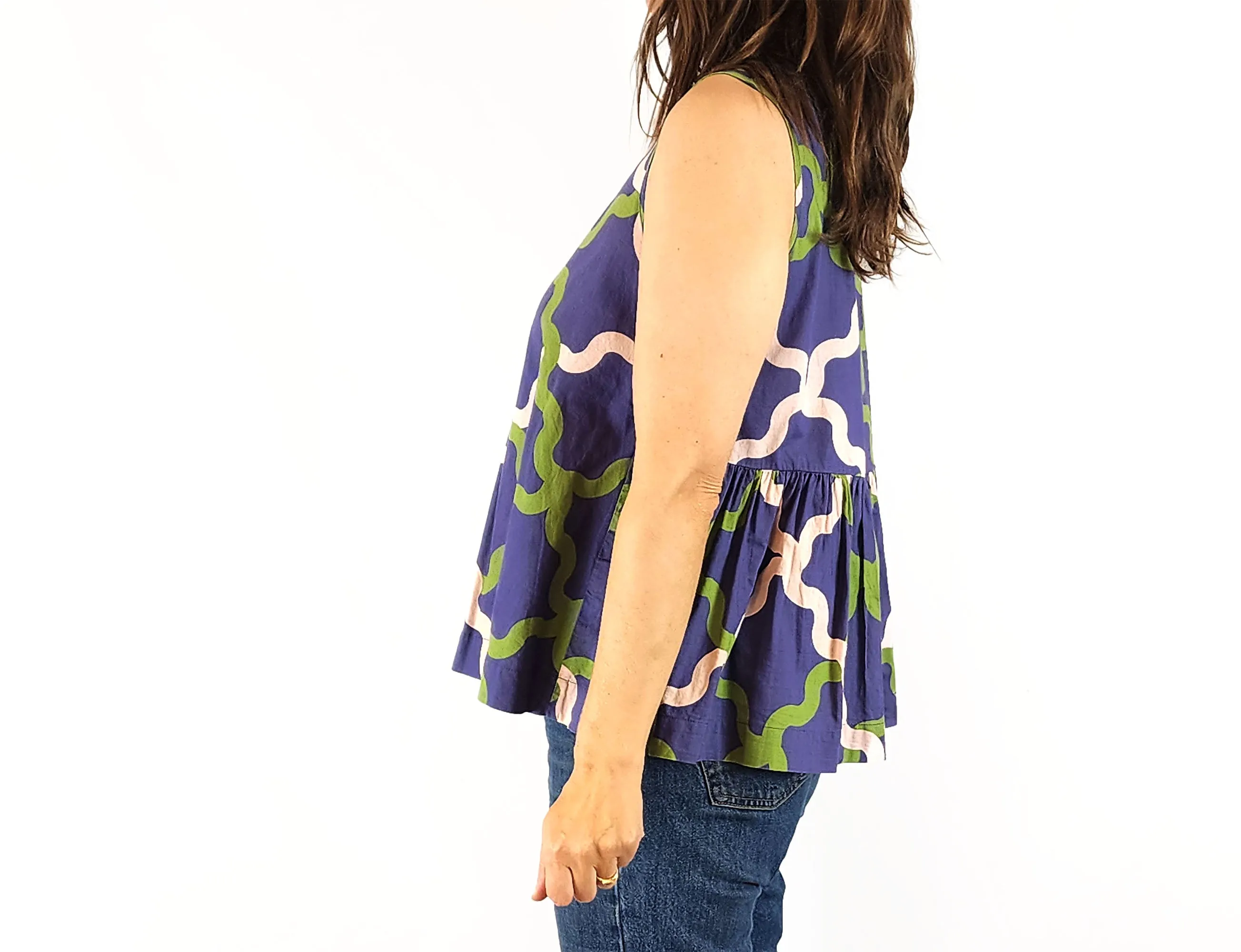 Obus purple unique print top size 0, fits 6 and 8
