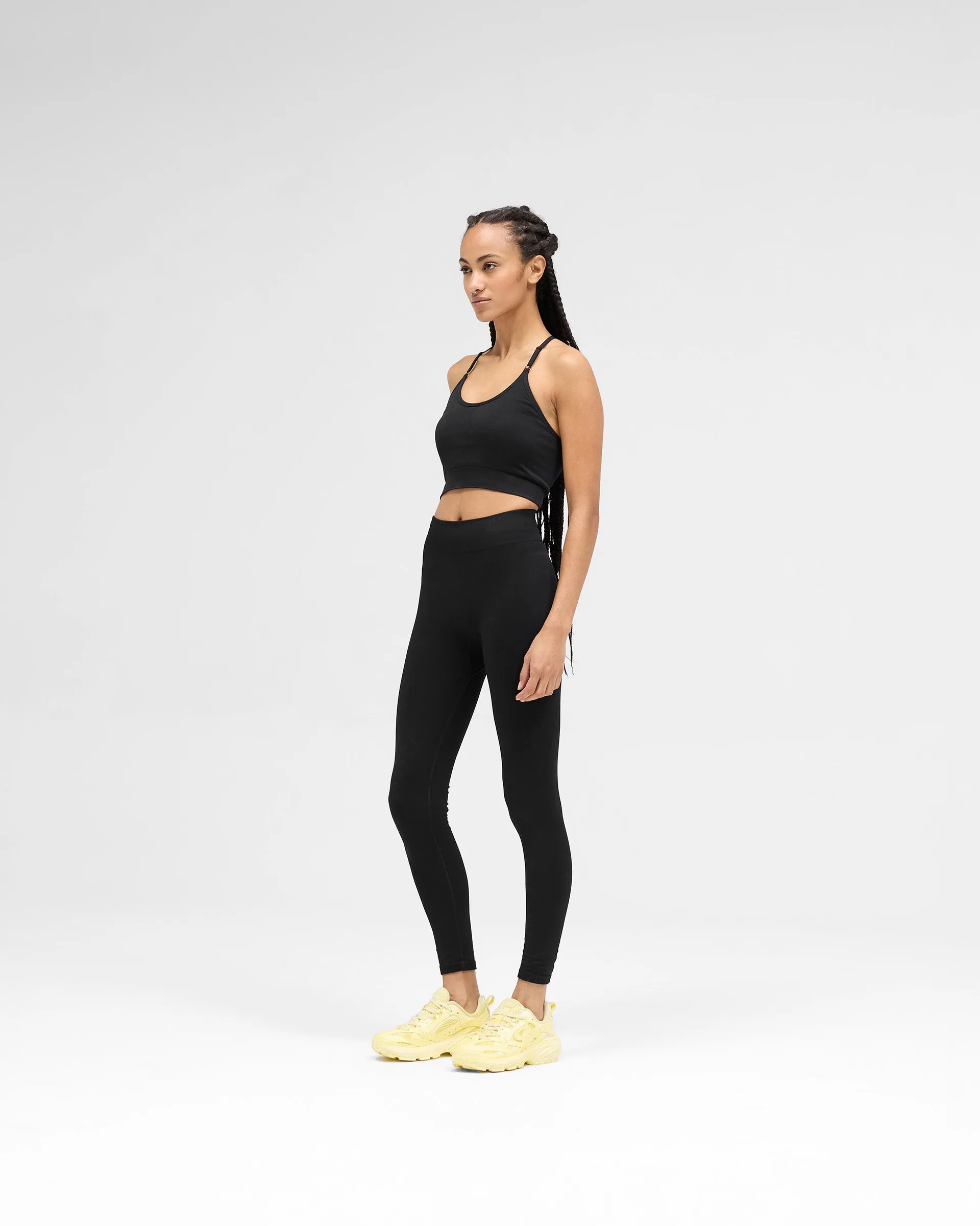 Owners Club Seamless Low Impact Bra - Jet Black