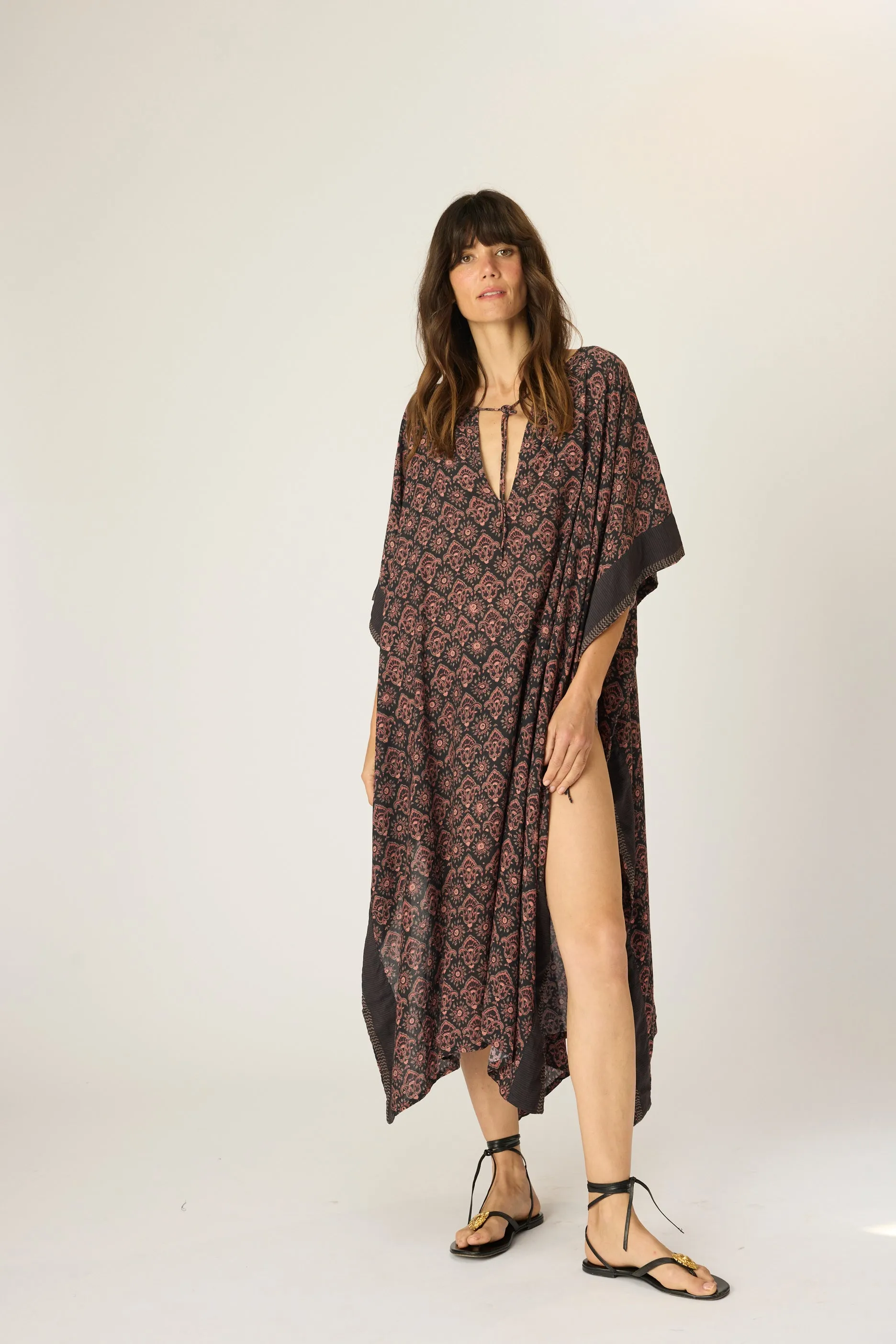 PAULINA CAFTAN