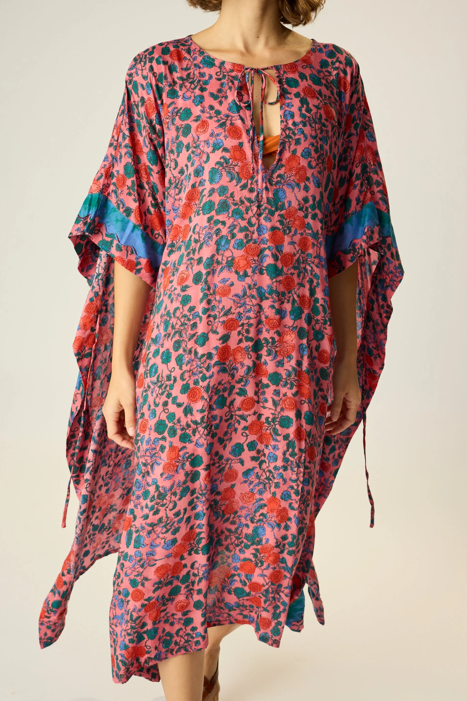PAULINA CAFTAN