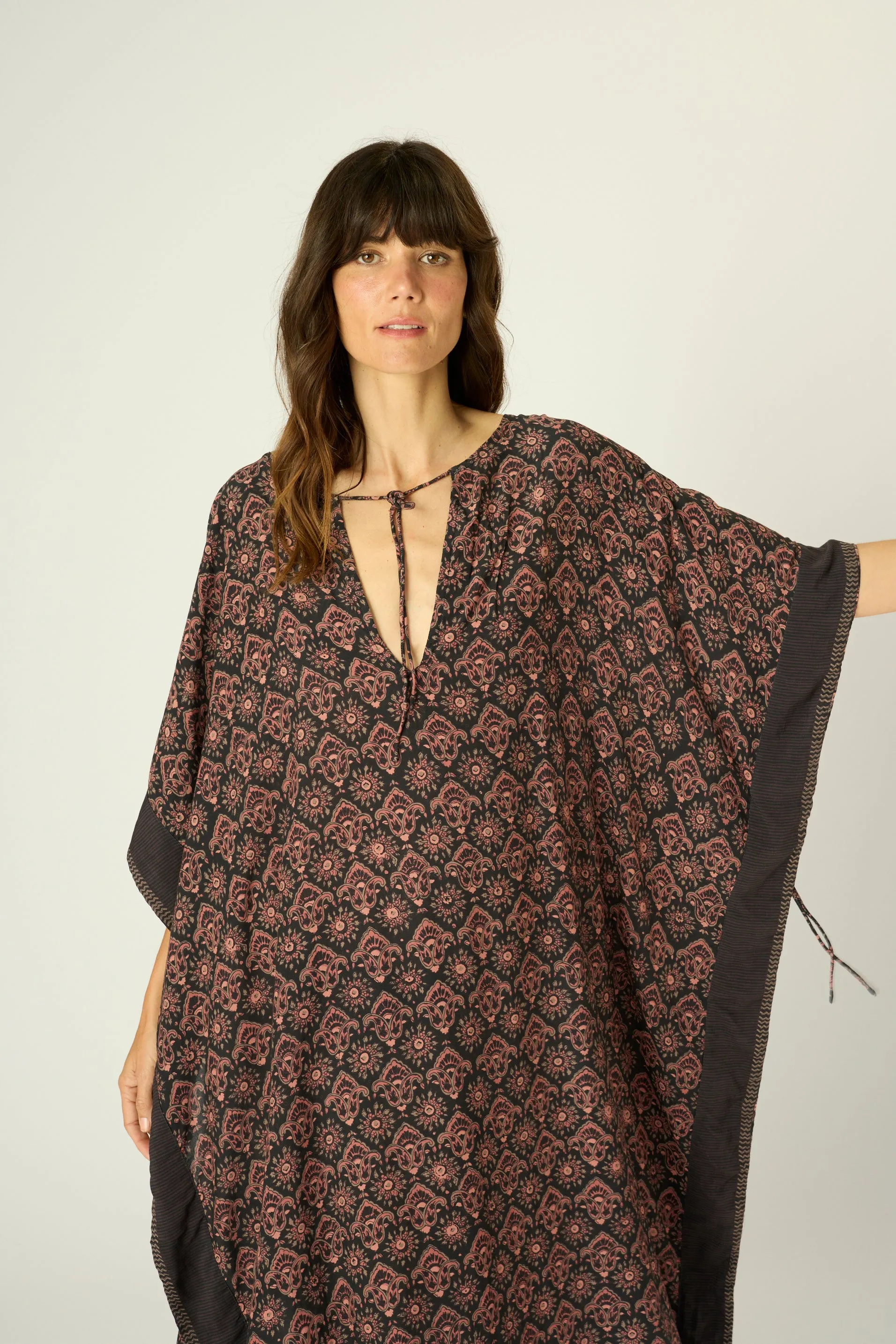PAULINA CAFTAN