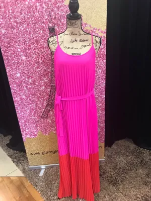 Pleated pleated color block sundress