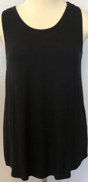 PLUS SOLID SLEEVELESS TOP