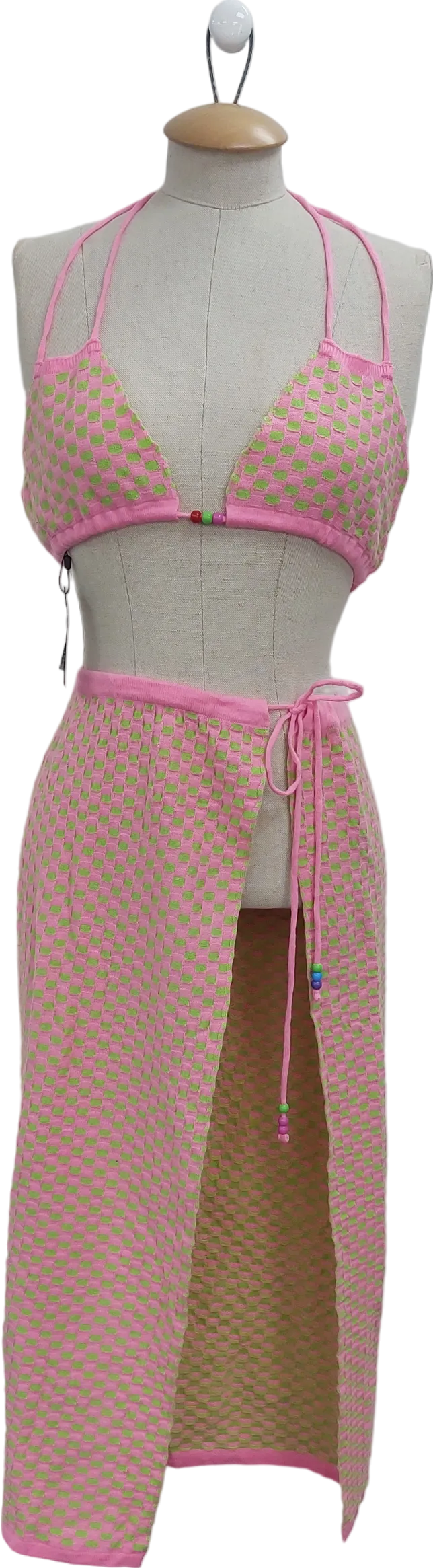 PrettyLittleThing Pink Knitted Sarong And Bead Detail Top UK S