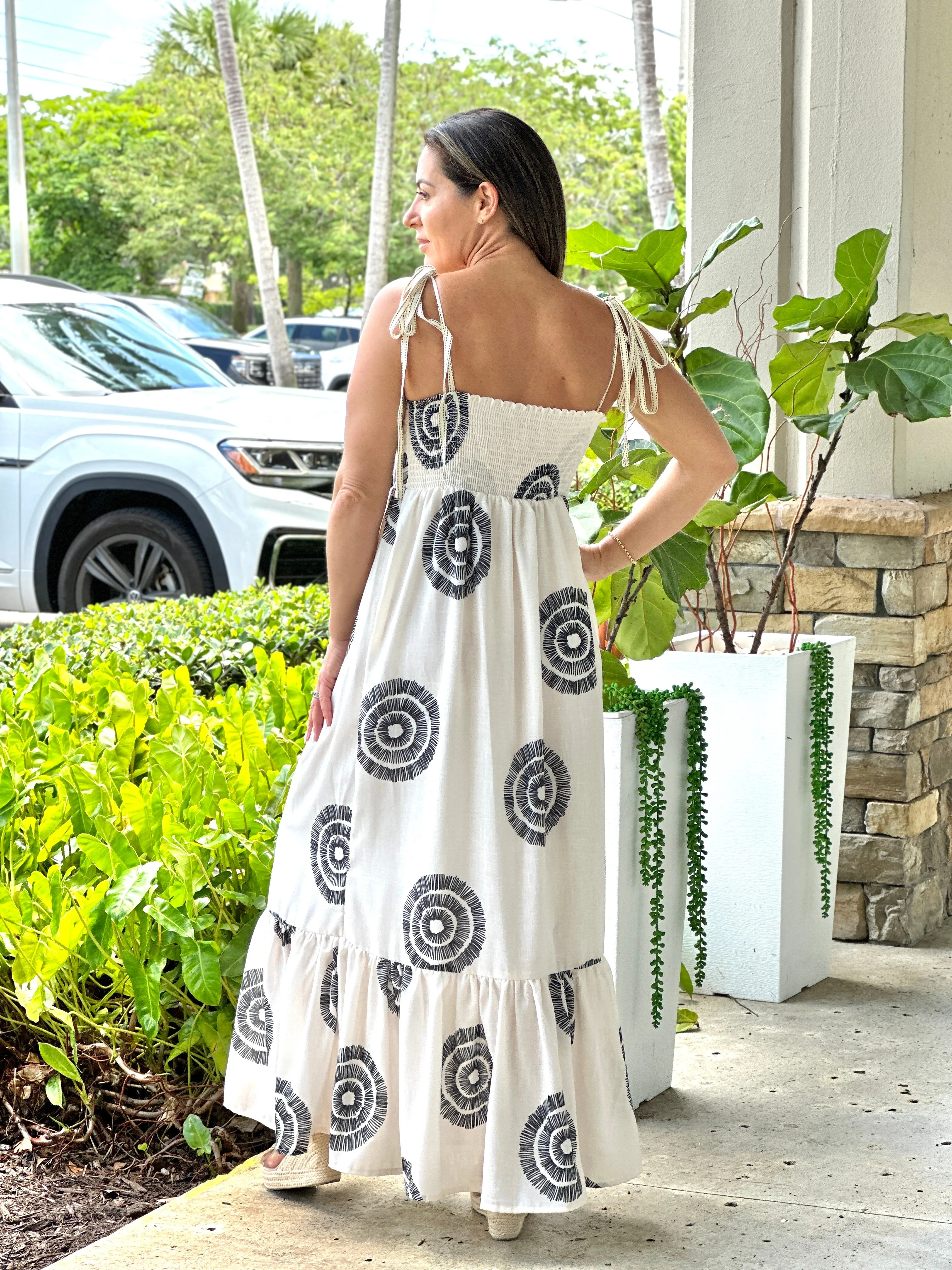 "Mar De Lua" Linen Sleeveless Maxi Dress