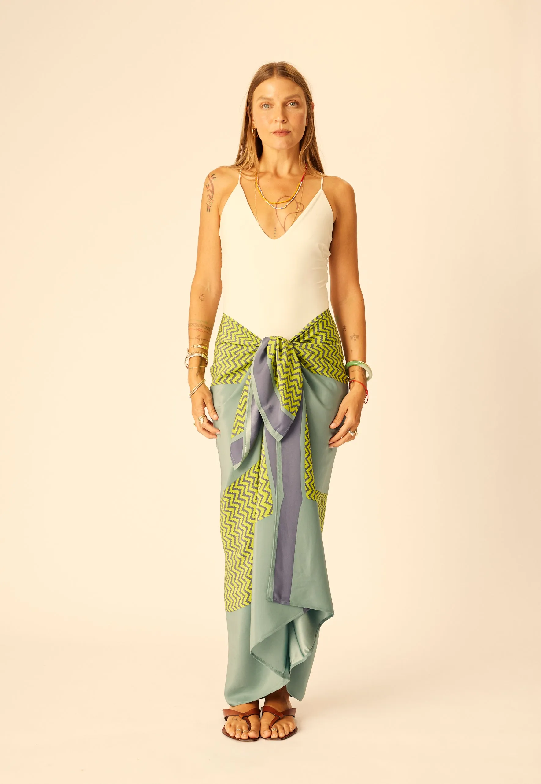 SARONG