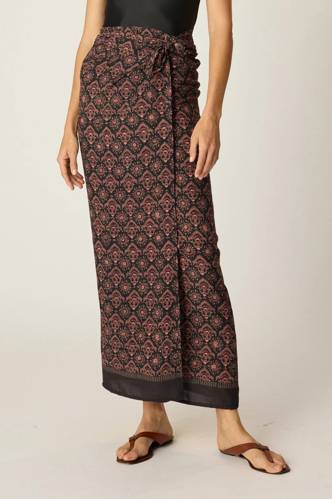 SARONG