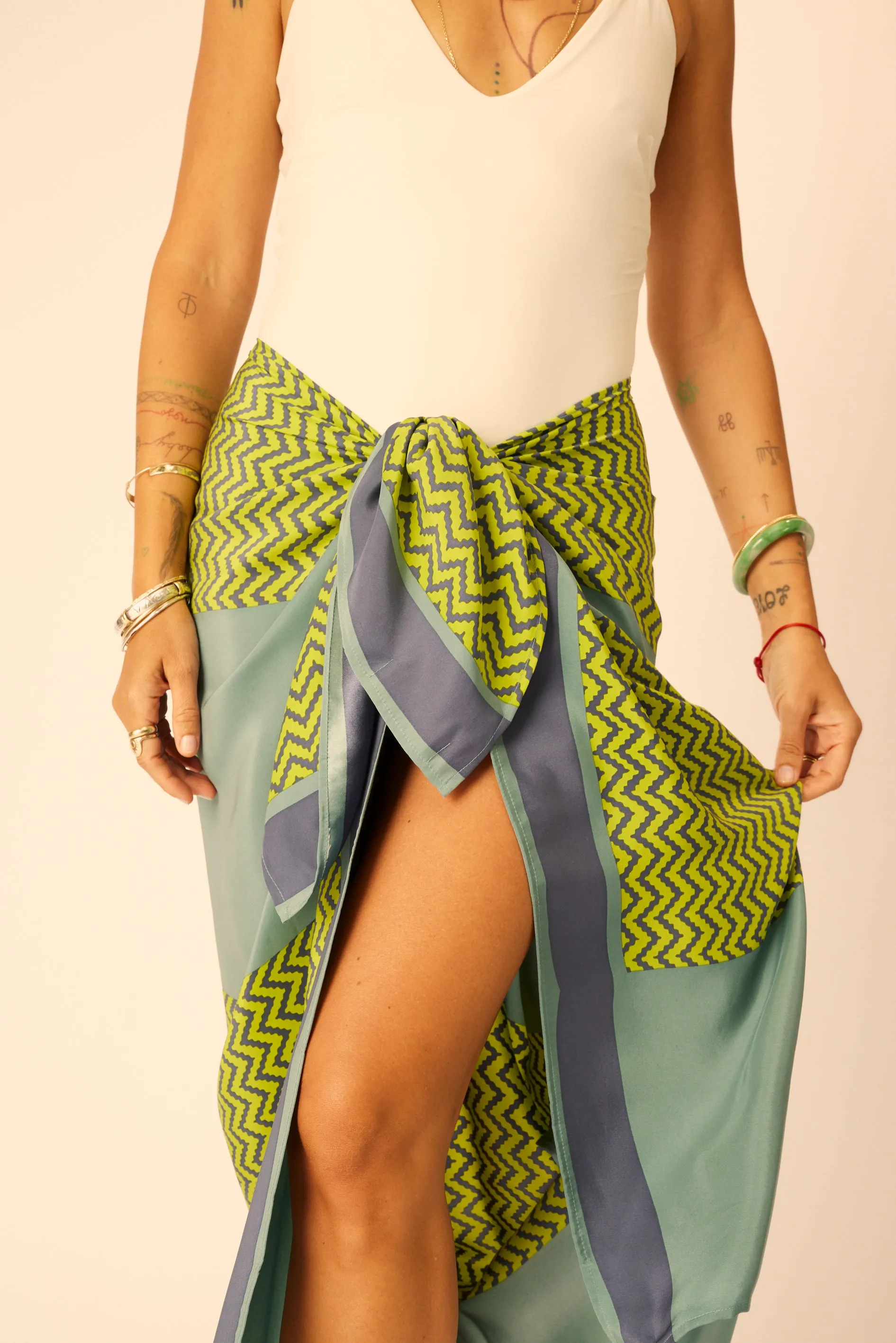 SARONG