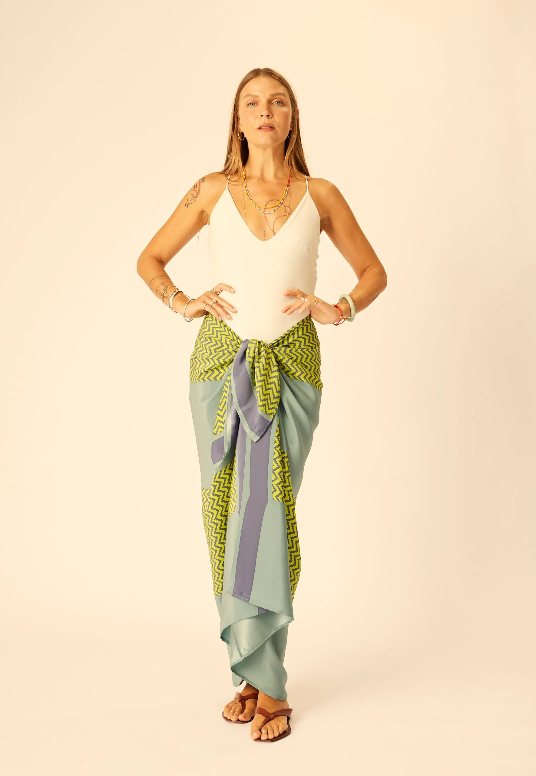 SARONG