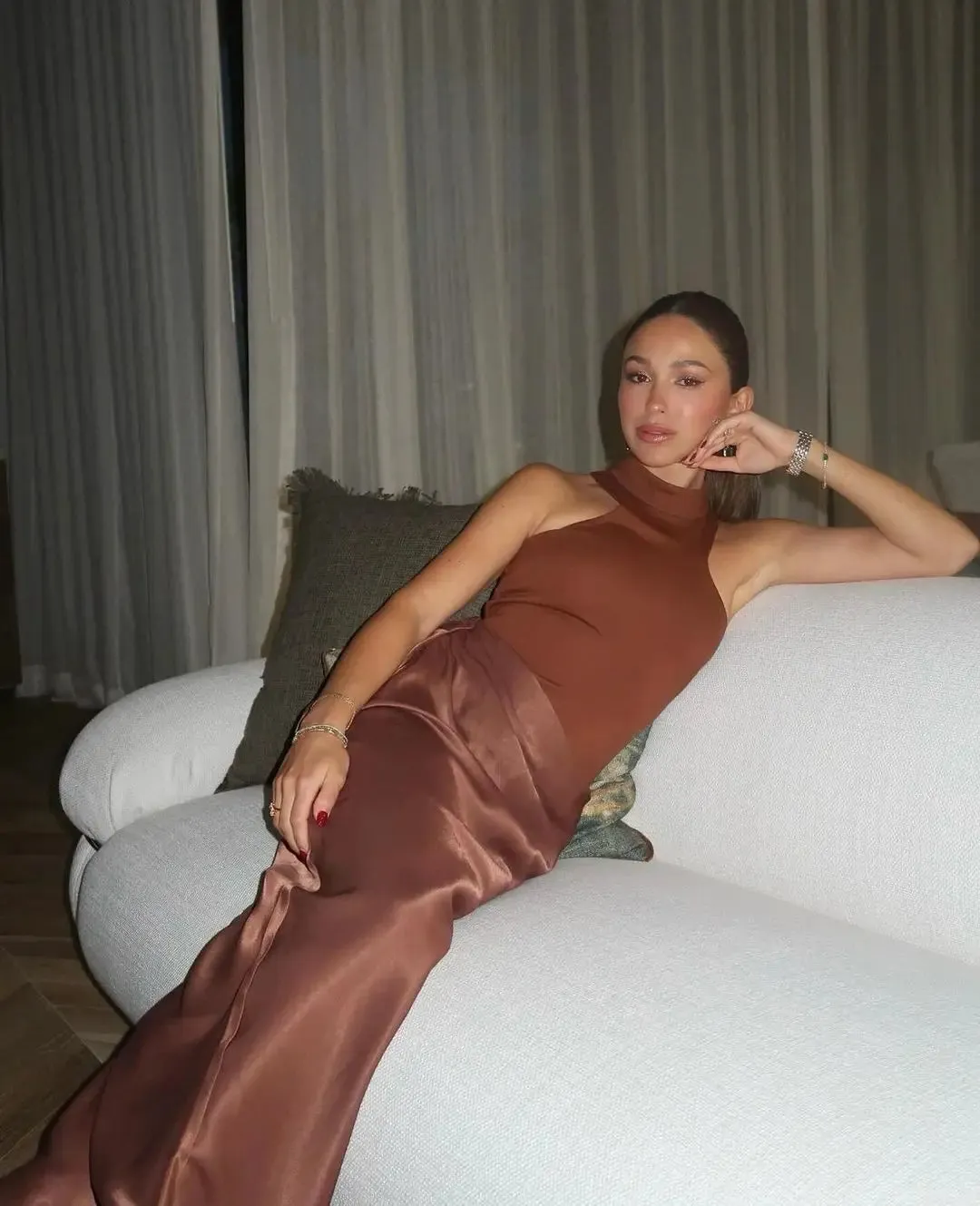 Sleeveless Satin Patchwork Hollow Out Long Dress for Women - Sexy, Elastic, and Elegant Maxi Evening Gown