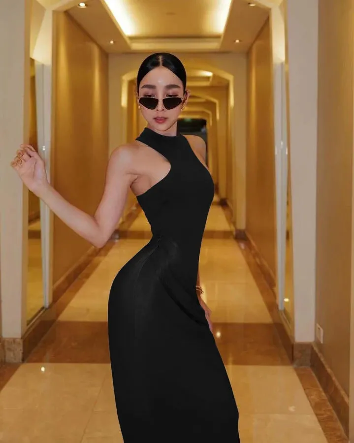 Sleeveless Satin Patchwork Hollow Out Long Dress for Women - Sexy, Elastic, and Elegant Maxi Evening Gown