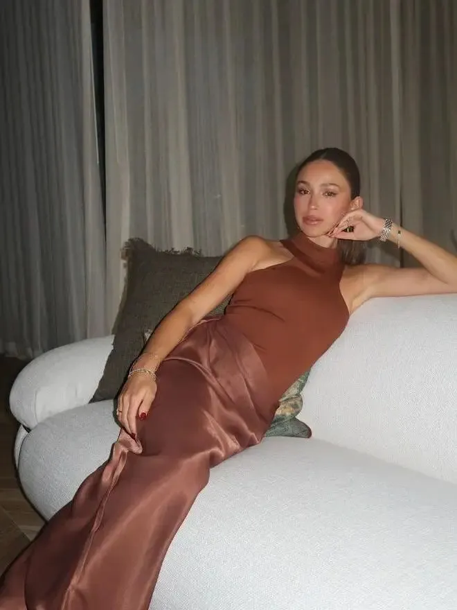 Sleeveless Satin Patchwork Hollow Out Long Dress for Women - Sexy, Elastic, and Elegant Maxi Evening Gown