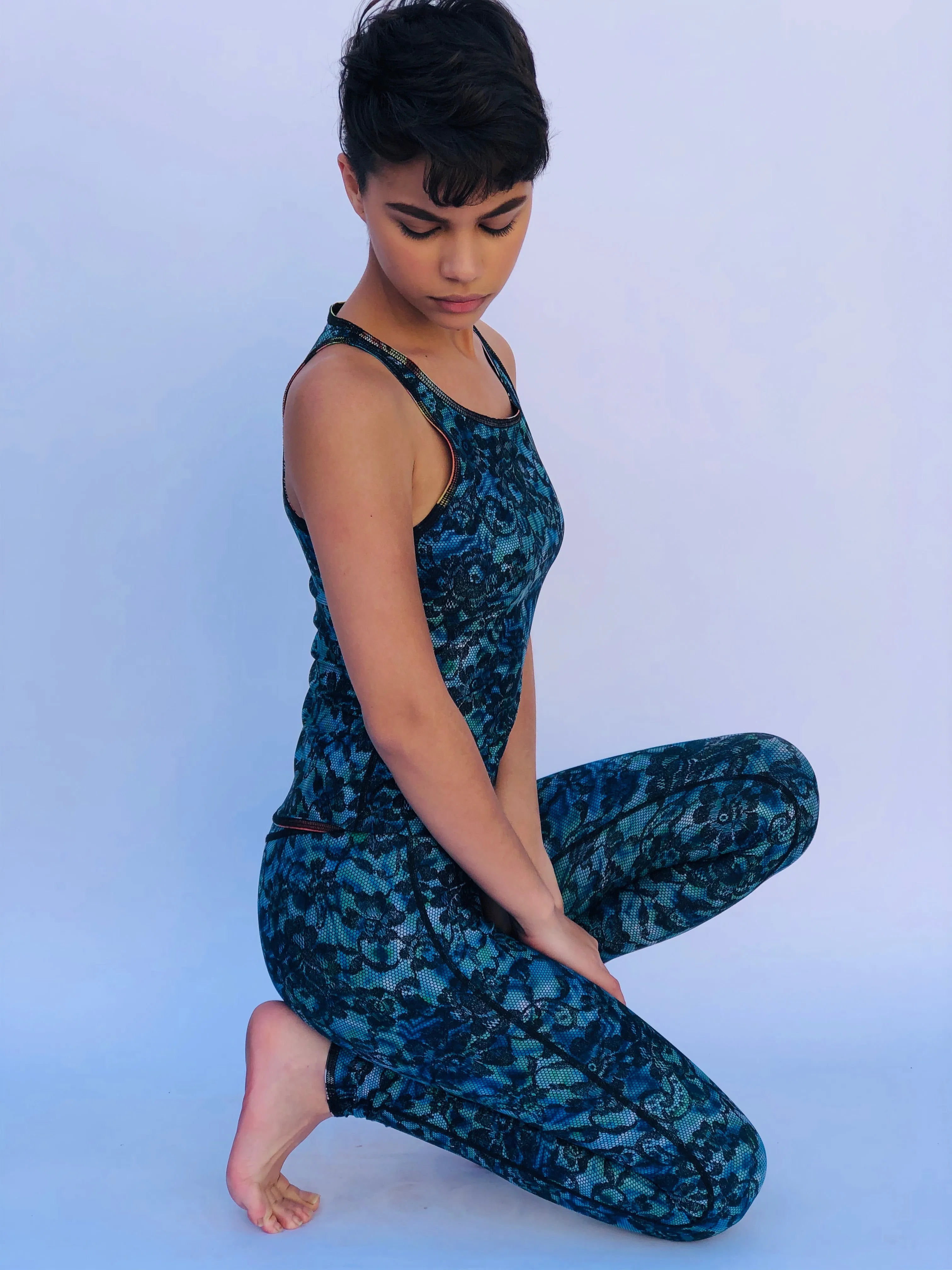 SLEEVELESS TOP/RASH GUARD BLUE LACE/1950’s HAWAII