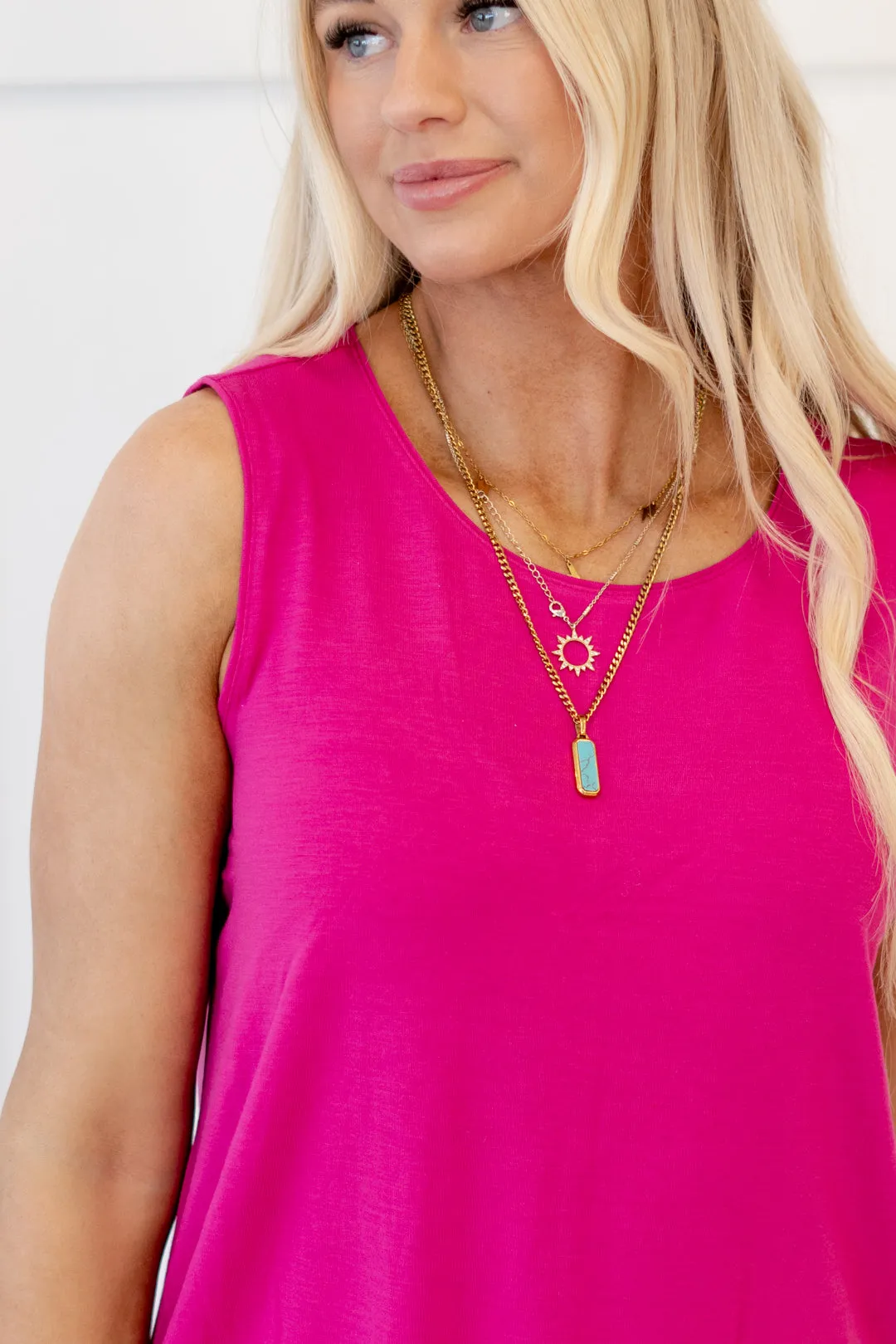 Summer Days Sleeveless Round Neck Top