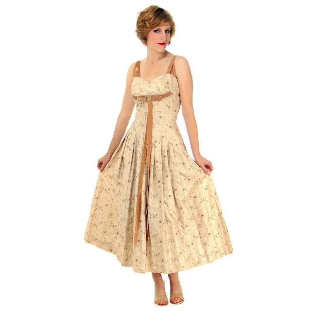 Vintage Sundress Embroidered Cotton Carlye 1950s Full Skirt Small